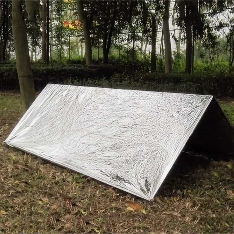 4 pcs Emergency Blanket Outdoor Survive First Aid Military Rescue Kit Windproof Waterproof Foil Thermal Blanket for Camping