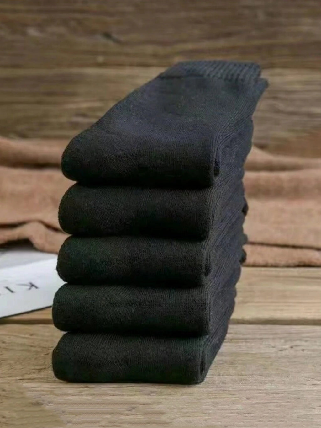 5 Pairs of Black Winter Socks for Men, Thickened and Warm, Cold-Resistant, with Inner Terry Lining, Fleece-Lined Warm Mid-Calf Socks for Autumn and Winter, High-Top Socks, Comfortable and Soft, Casual and Business Socks for A